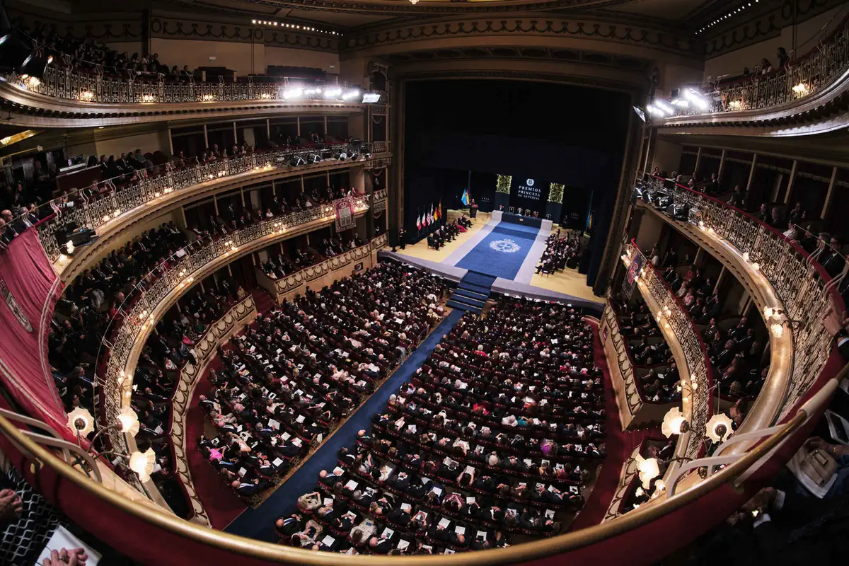 Vista del Teatro Campoamor desde un palco durante la ceremonia de entrega de los Premios Princesa de Asturias.